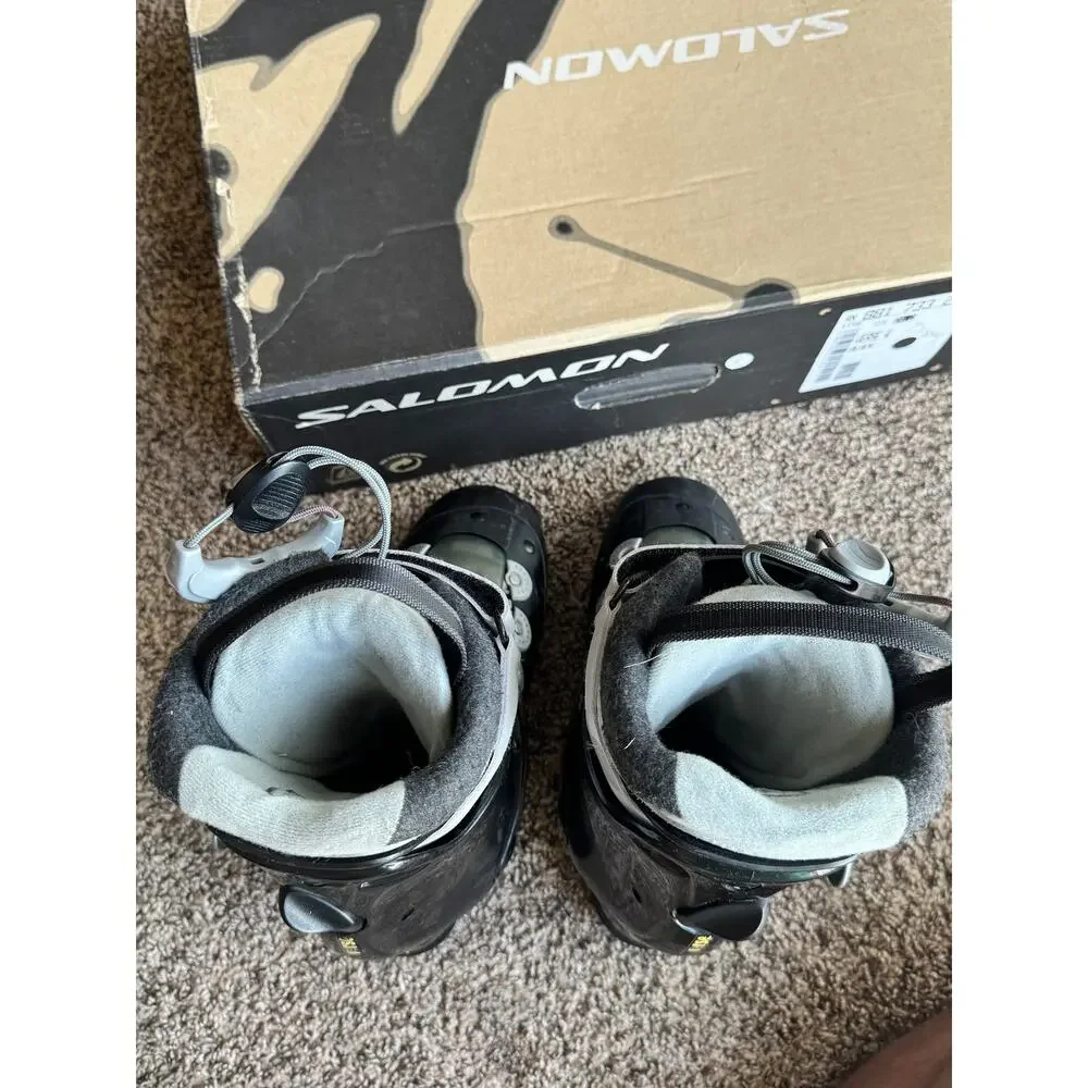 Salomon Verse W Women’s Ski Boots Size 24.0 Size 6.5 Black Gray Thermicfit EUC